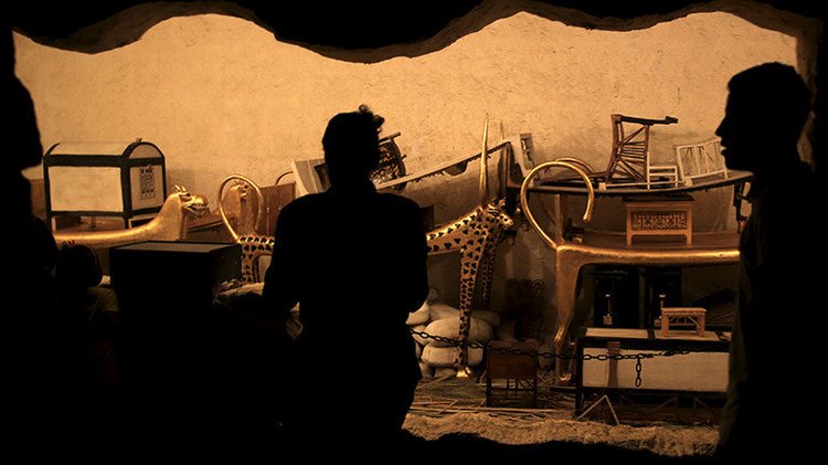 Un ministro de Egipto afirma que en la tumba de Tutankamón está la momia de Nefertiti