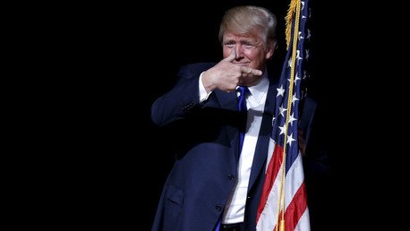 Trump: "Parece que estemos protegiendo al Estado Islámico"