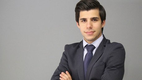 El joven genio que descifró un código secreto de la II Guerra Mundial gana millones de euros al año