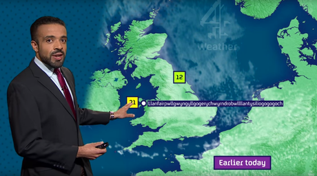 Llanfairpwllgwyngyllgogerychwyrndrobwllllantysiliogogogoch