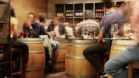 Bolivia clausura un 'cementerio de elefantes' al que los alcohólicos acudían para morir 