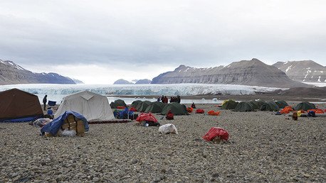 Los verdes de Noruega proponen acoger a los inmigrantes sirios a orillas de Polo Norte