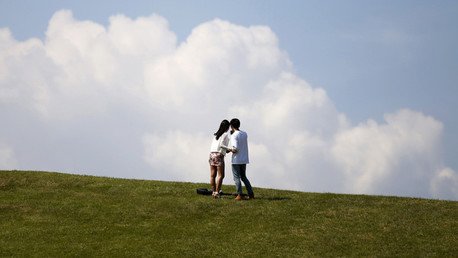 ¿Por qué nos emparejamos por amor? Los científicos tienen la respuesta