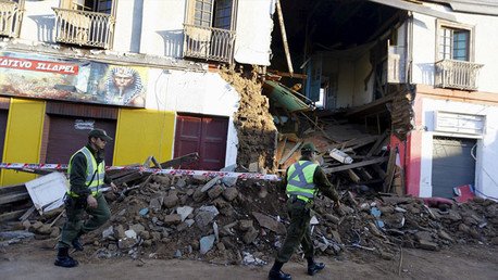 Chile: Captan en dramáticos videos el terremoto, las evacuaciones y las olas del tsunami