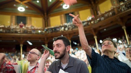Premio Ig Nobel 2015 o las investigaciones más absurdas: 200 picaduras de abeja y la expresión 'eh'