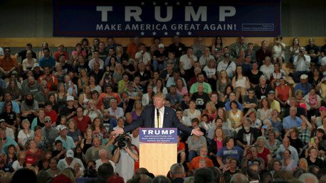 Donald Trump genera una nueva polémica al apoyar un ataque racial contra Obama