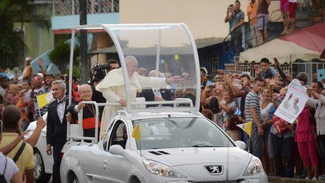 La hija del Che Guevara rechaza asistir a la misa del papa en La Habana
