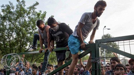 Los 12 culpables de la ola de refugiados en Europa, según 'Politico'