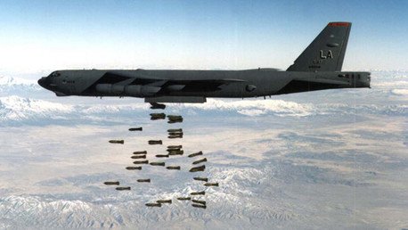 "Neoconservadores y contratistas militares de EE.UU. patrocinan la propaganda contra RT"