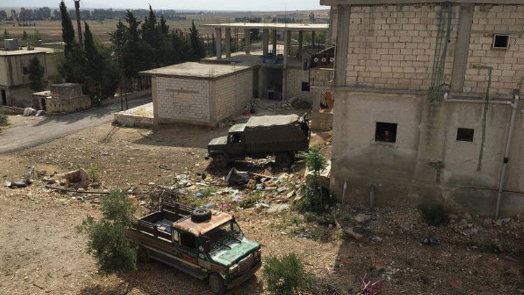 El EI trata de crear una infraestructura nueva, pero Rusia la destruye enseguida