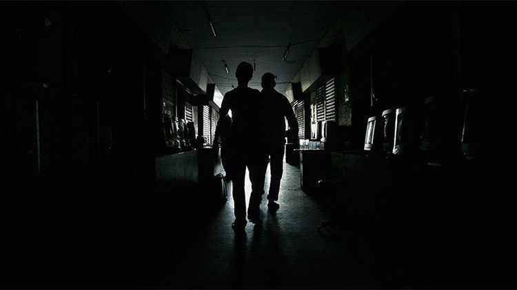 Hackers revelan a RT qué les propuso el director de la CIA por sus datos personales robados