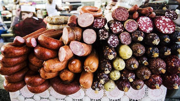 La OMS: Salchichas, jamón y la carne roja pueden causar cáncer