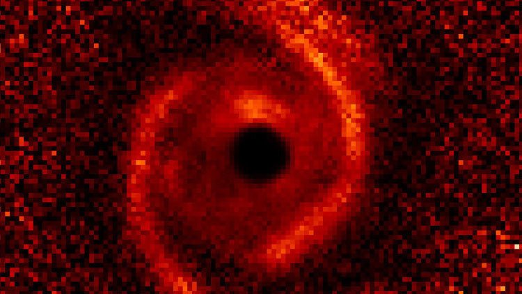 Científicos: enormes planetas podrían esconderse en discos de gas y polvo de sistemas estelares