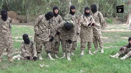 El Estado Islámico pierde a guerrilleros por recortar los sueldos