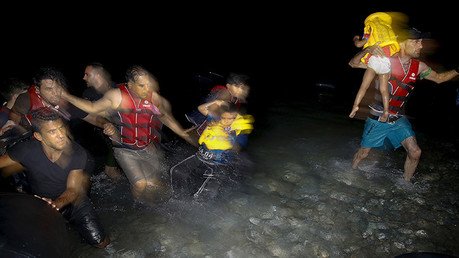 'Refugiados a la moda': Las imágenes de un fotógrafo húngaro causan polémica