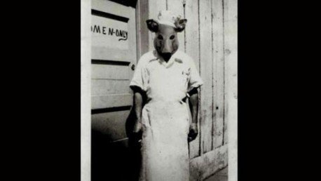 Un Halloween 'vintage': Trajes del pasado que le pondrán los pelos de punta 