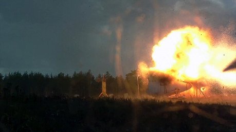 Fabricante del Buk detona misiles junto a cabina del piloto en una simulación del siniestro del MH17