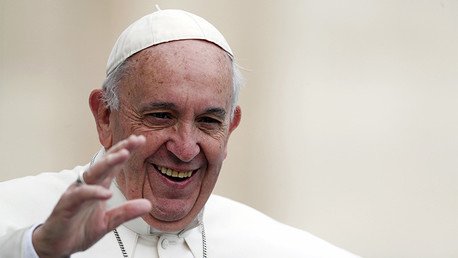 ¿Tiene el papa Francisco un tumor cerebral?  