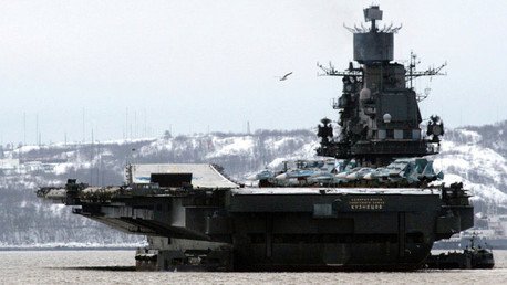 Crucero portaaviones ruso ensaya un ataque en el mar de Bárents con un sistema de misiles antiaéreo