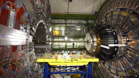 China planea construir el súper colisionador de partículas más potente del mundo