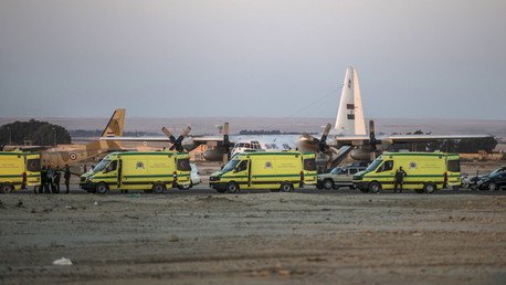 Difunden en la Red los últimos selfis de los pasajeros del avión ruso accidentado en Egipto