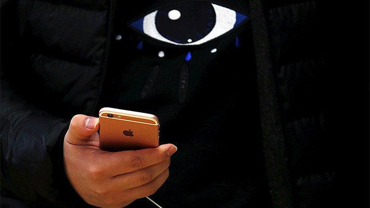 Reciben una recompensa de 1 millón de dólares por hackear el sistema operativo iOS 9 de Apple
