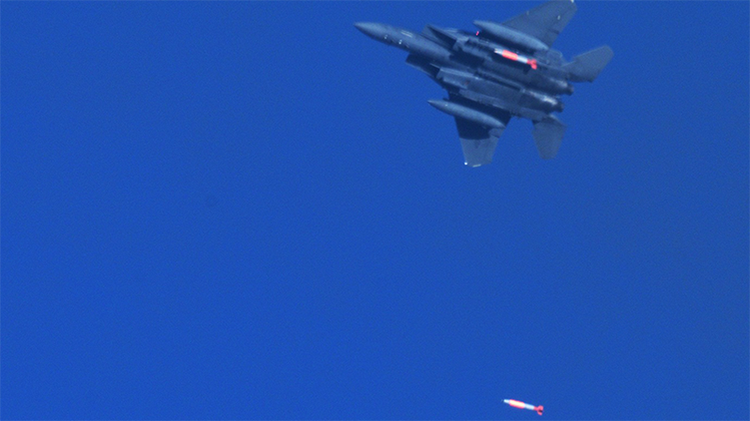 EE.UU. realiza la prueba final de una nueva bomba atómica