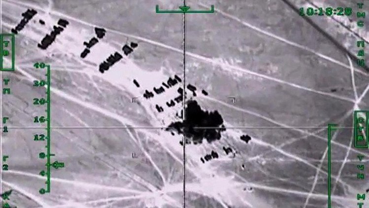 "Putin desmintió el mito de que Washington está seriamente comprometido en la lucha contra el EI"   