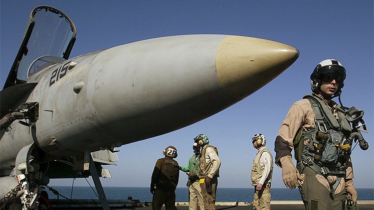 Pilotos estadounidenses: la Administración Obama bloquea el 75% de los ataques contra el EI