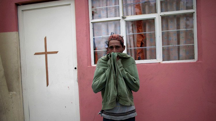 "No salgan después de las 7": Una población mexicana atemorizada por mensajes anónimos