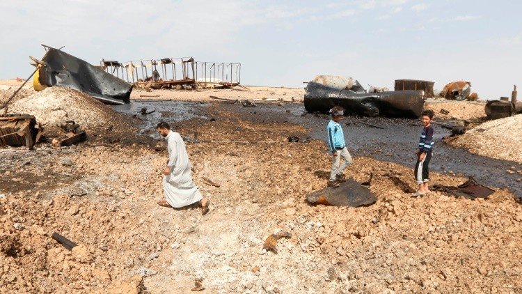 Blanco invisible: ¿Por qué EE.UU. no fue capaz de atacar antes la economía del EI?