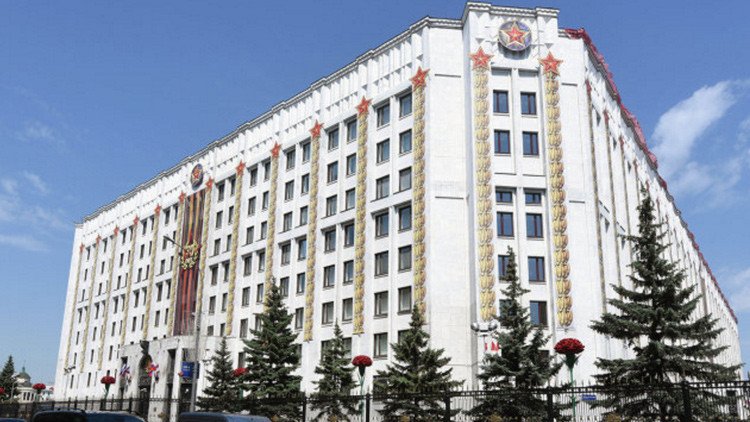 Moscú rompe contactos militares con Turquía tras el derribo del avión militar ruso