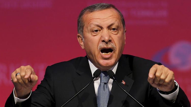 "Derribo del Su-24: ¿Venganza petrolera contra Rusia o la punta de un gran iceberg?"