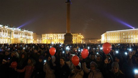 Rusia enlutada por la catástrofe del Airbus A321 en Egipto (Fotos)