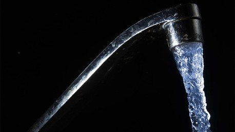 Arabia Saudita duplica el precio del agua por la crisis petrolera