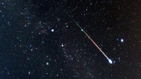 Video: un triple resplandor gigante ilumina el cielo de Siberia