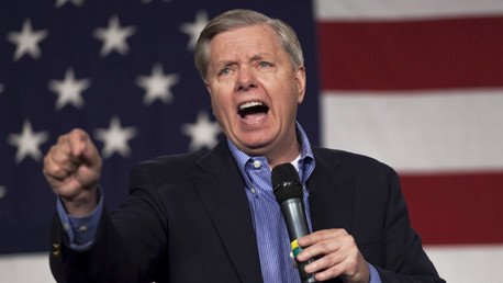 Candidato republicano estadounidense: "Derribaría los aviones rusos en Siria"