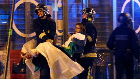 Imágenes espeluznantes de la larga noche de terror en París
