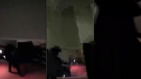 Filman a un presunto atacante momentos antes de la masacre en una sala de conciertos parisina
