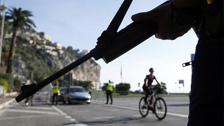 Francia: La Policía realiza redadas antiterroristas en cinco zonas del país tras los atentados