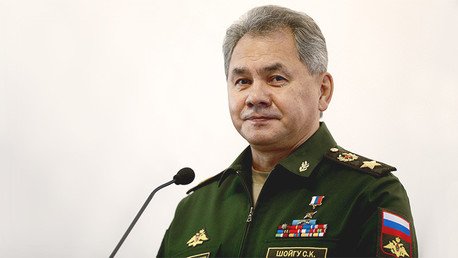 "Los bombarderos estratégicos rusos lanzaron misiles de crucero contra los combatientes del EI"