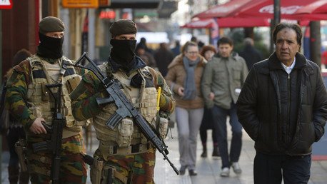 Detienen a 5 personas en Bélgica durante un operativo antiterrorista tras los ataques de París