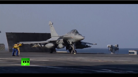 'Je suis París': primer video del ataque del portaaviones Charles de Gaulle contra el EI