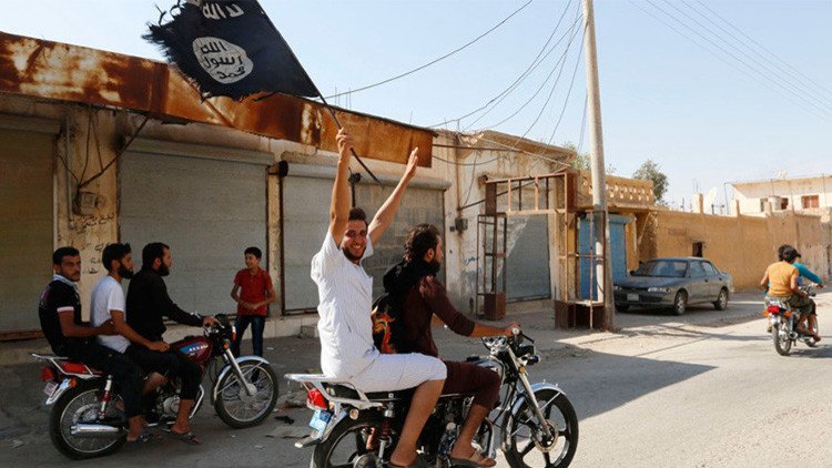 Twitter se rebela contra Arabia Saudita por querer demandar a un usuario que la comparó con el EI