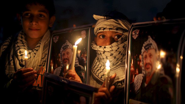 El Mossad israelí envenenaba el café de Yasir Arafat