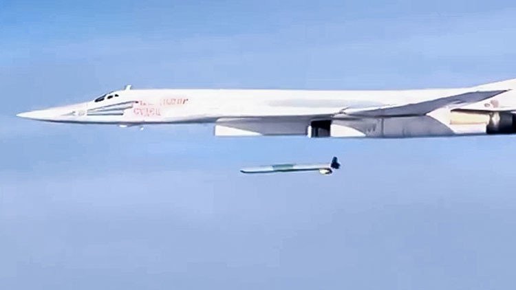 Putin: "Espero que nunca tengamos que utilizar armas nucleares contra el EI"