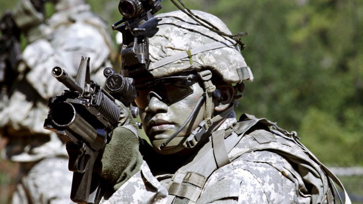 Senador estadounidense: "El país carece de una estrategia eficaz contra el EI"