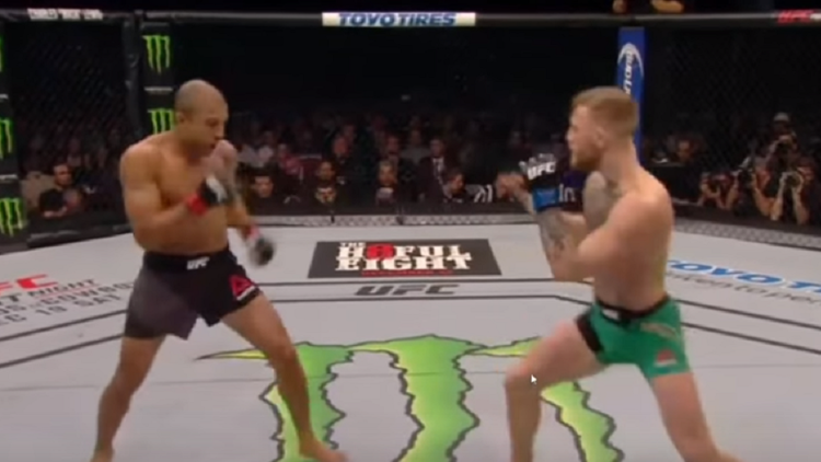 Impresionante nocaut  a los 13 segundos arrasa en Internet  