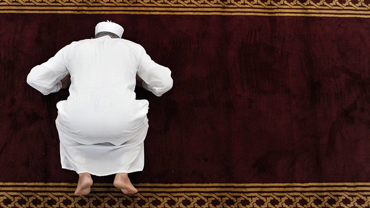 "Soy débil, me caí": Absuelven a un millonario acusado de violar a una adolescente "por accidente"