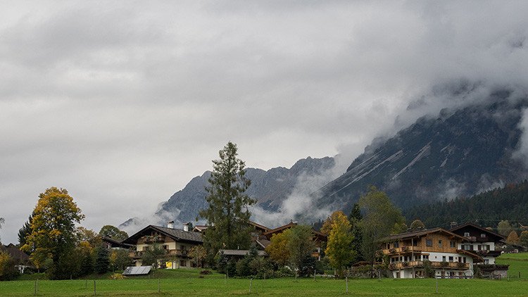 Un hombre lo deja todo y halla "el mejor trabajo del mundo" en las montañas